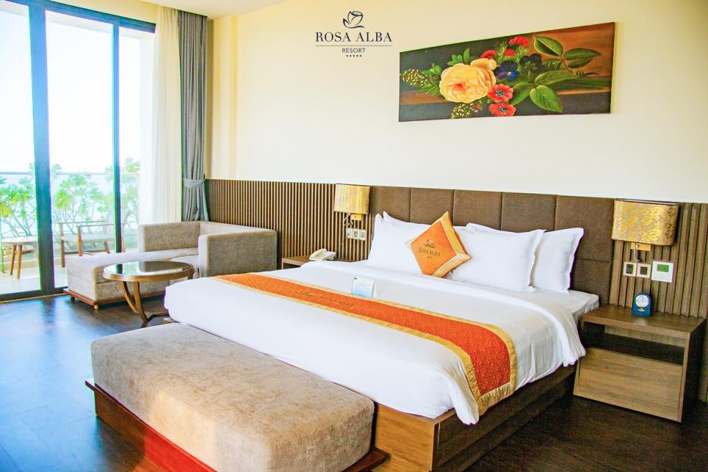 Phòng Rosa Alba Suite Ocean View - Rosa Alba Resort & Villas Tuy Hoa