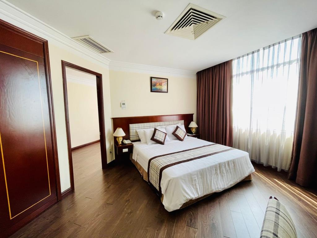 Phòng Senior Deluxe - Khách Sạn Sài Gòn Phú Yên