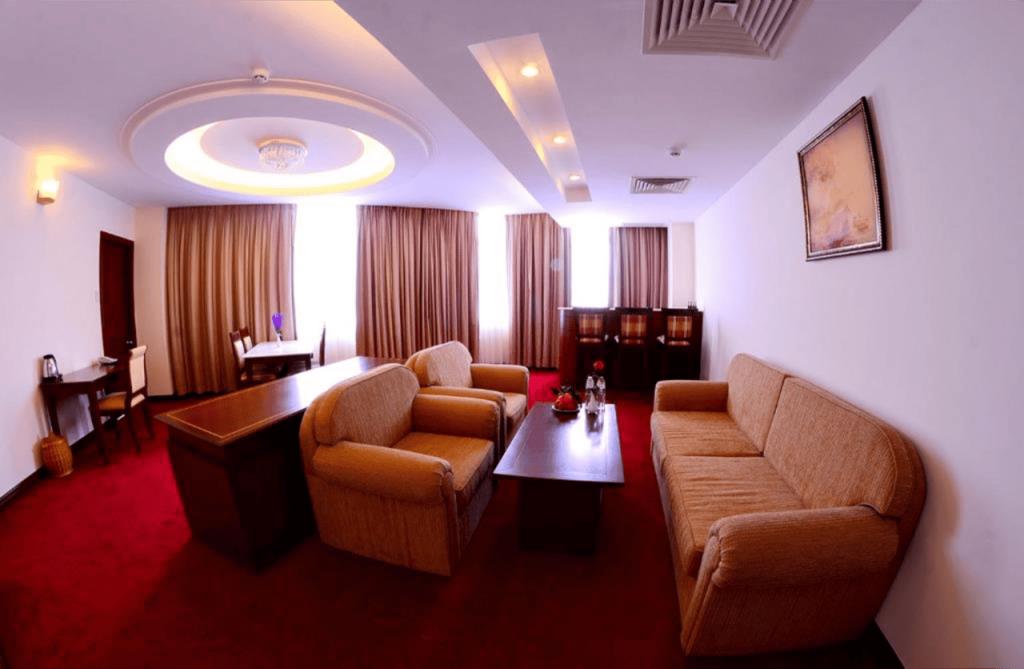 Phòng Executive Suite - Khách Sạn Sài Gòn Phú Yên