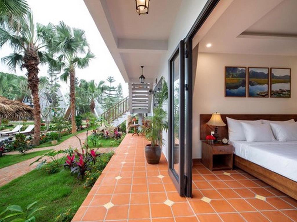 Deluxe Double Room With Pool View - Bái Đính Garden Resort & Spa Ninh Bình