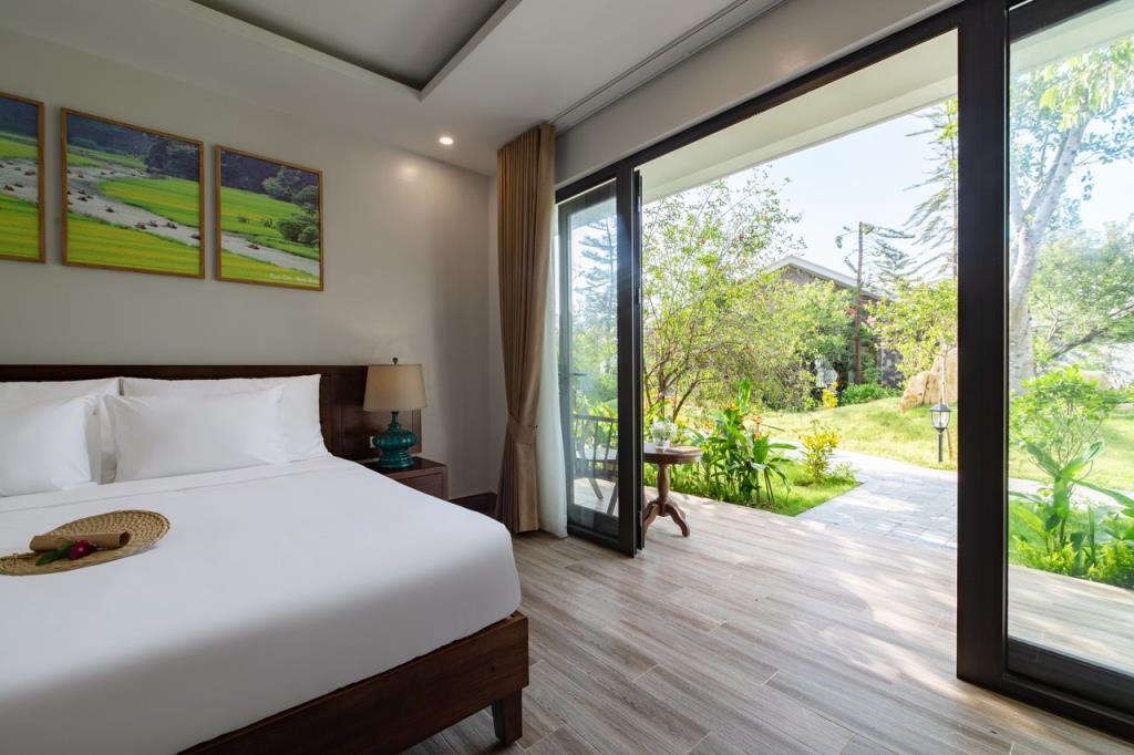 Deluxe Room With Garden View - Bái Đính Riverside Resort & Spa