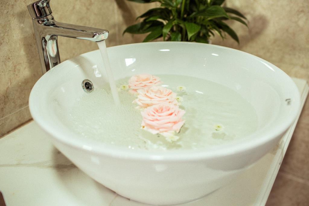 Phòng 1 Giường Đôi Cỡ King - Khách Sạn Salina