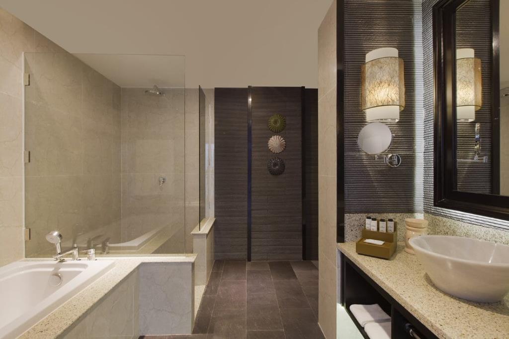 Suite Superior King/Twin Hướng Vườn - TUI Blue Nam Hội An