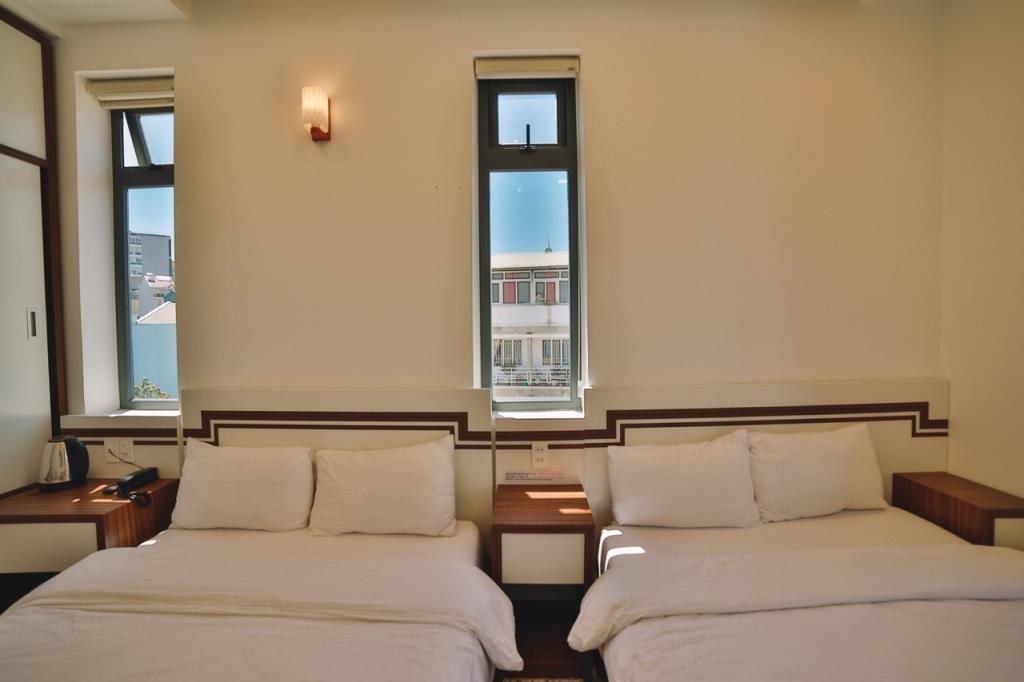Dream Quad 02 Queen Beds Room - Khách Sạn Hạ Na