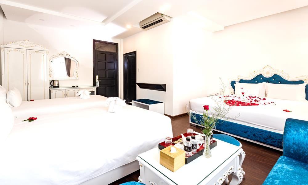 Ancient Double/Twin with City or Poolview - Khách sạn Hội An Nostalgia & Spa