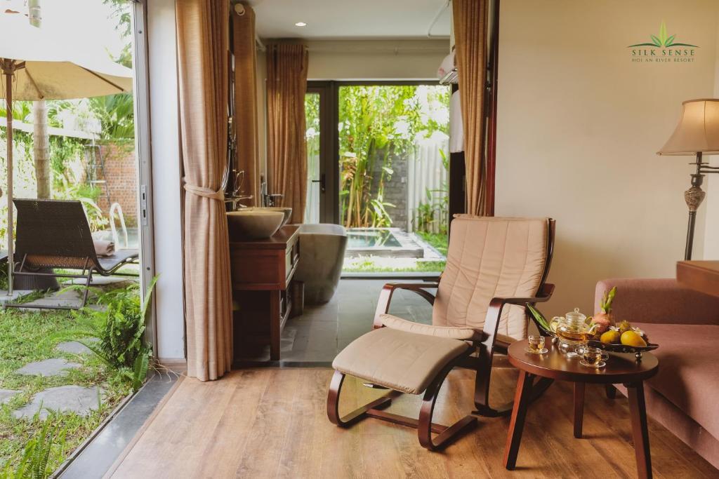Suite - Private Poo - Silk Sense Hội An River Resort