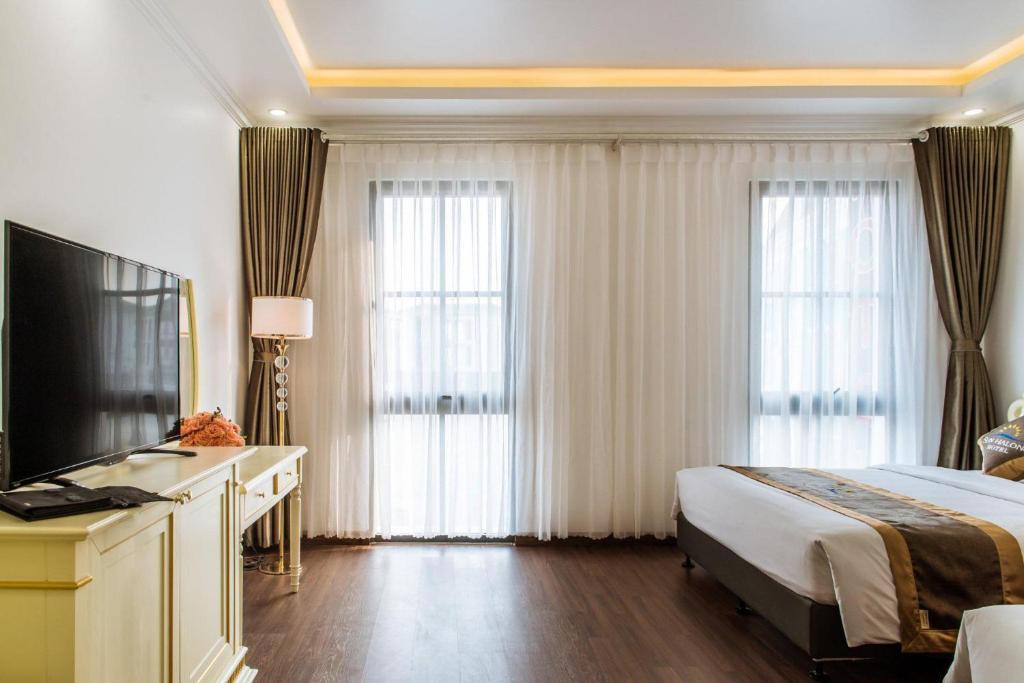 Phòng Suite - Khách Sạn Sun Hạ Long