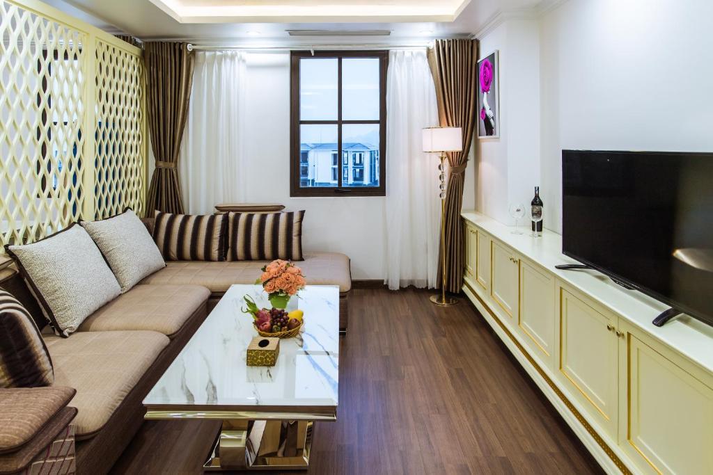 Phòng Suite - Khách Sạn Sun Hạ Long