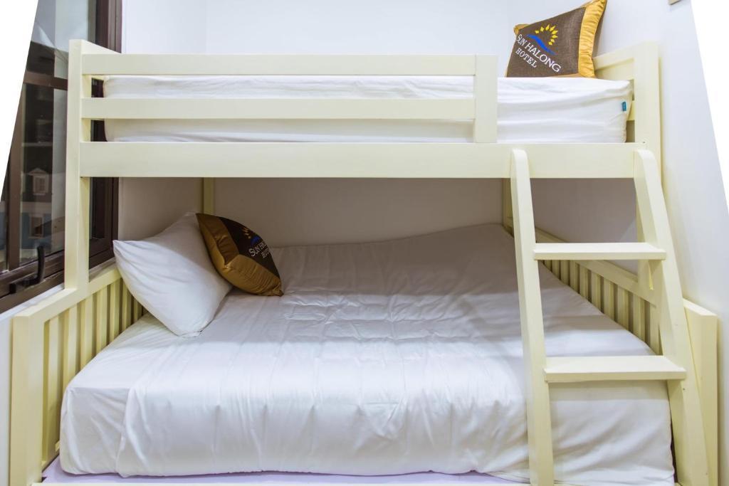 Phòng Suite Gia Đình - Khách Sạn Sun Hạ Long