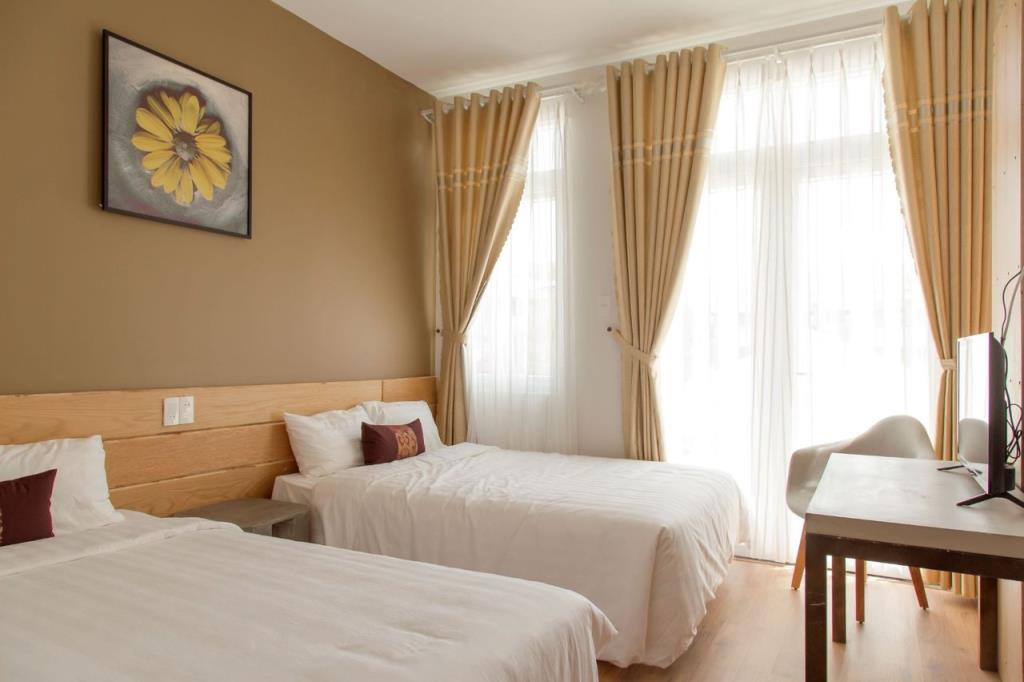 Deluxe Double or Twin Room with window - Nature Hotel