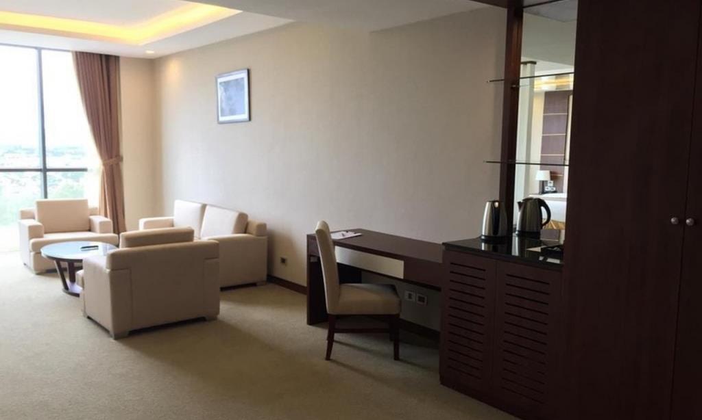 Phòng Executive Suite 1 Giường Lớn - Khách Sạn Mường Thanh Grand Hoàng Mai