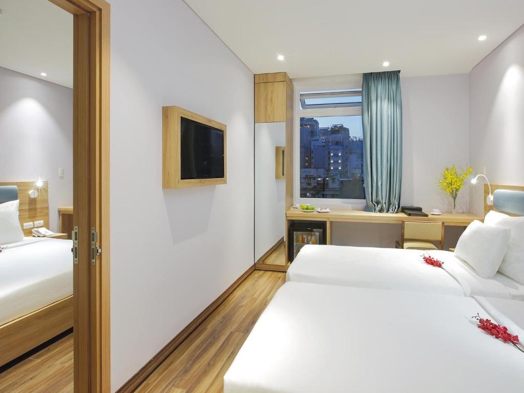 Phòng Connecting Room - Khách Sạn Ramada Encore by Wyndham Saigon D1