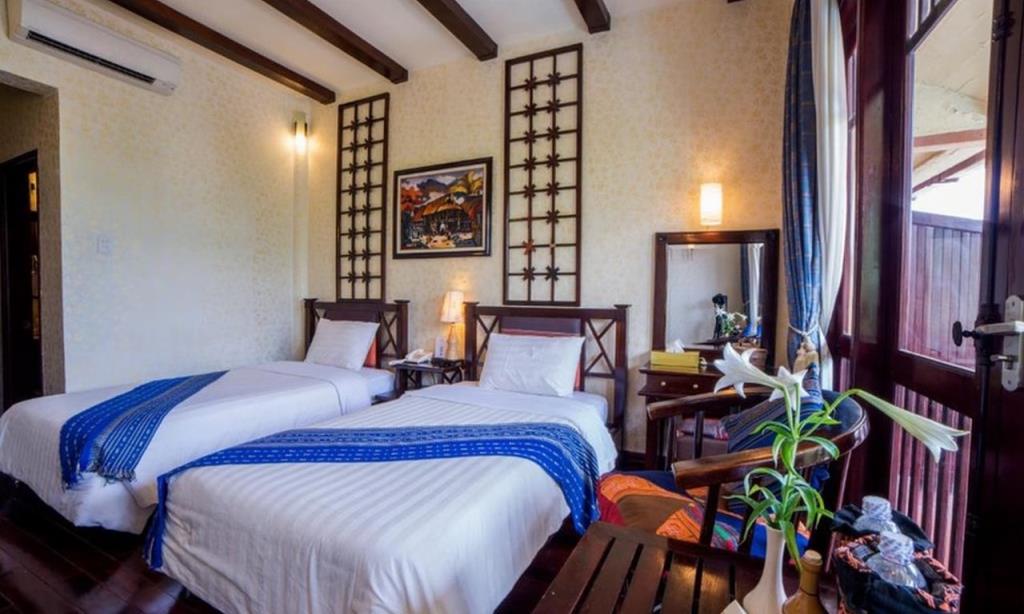 Phòng Deluxe 1 Giường Lớn Hoặc 2 Giường Đơn Hướng Hồ Bơi - Mai Châu Lodge