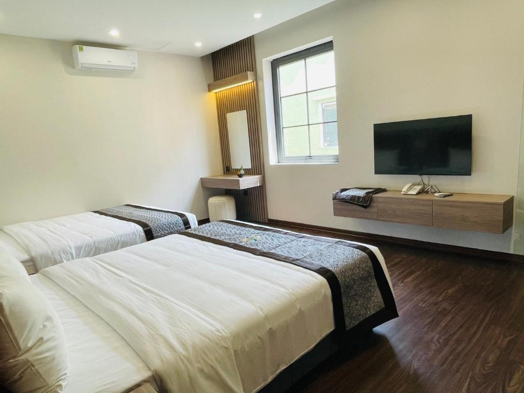 Family Room - Khách sạn Seasun Hạ Long