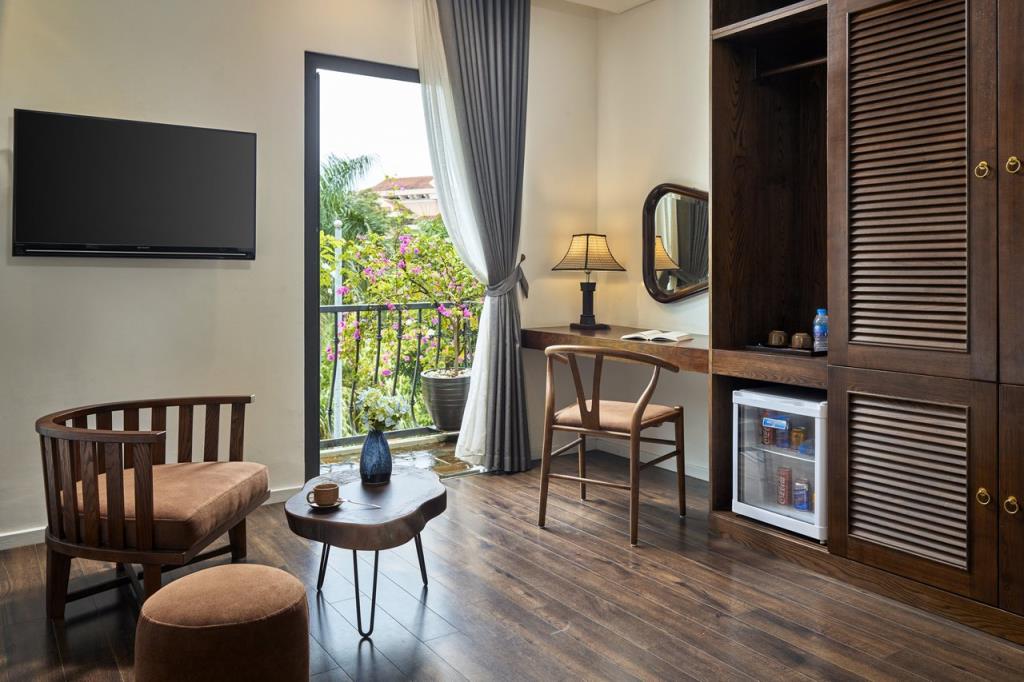 Deluxe Twin Mountain View - Khách sạn Draha Hạ Long