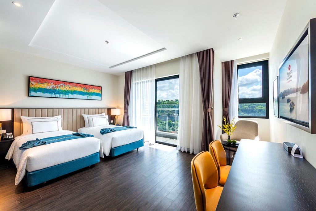 Superior Twin Bay View - Khách Sạn Best Western Premier Sapphire Hạ Long