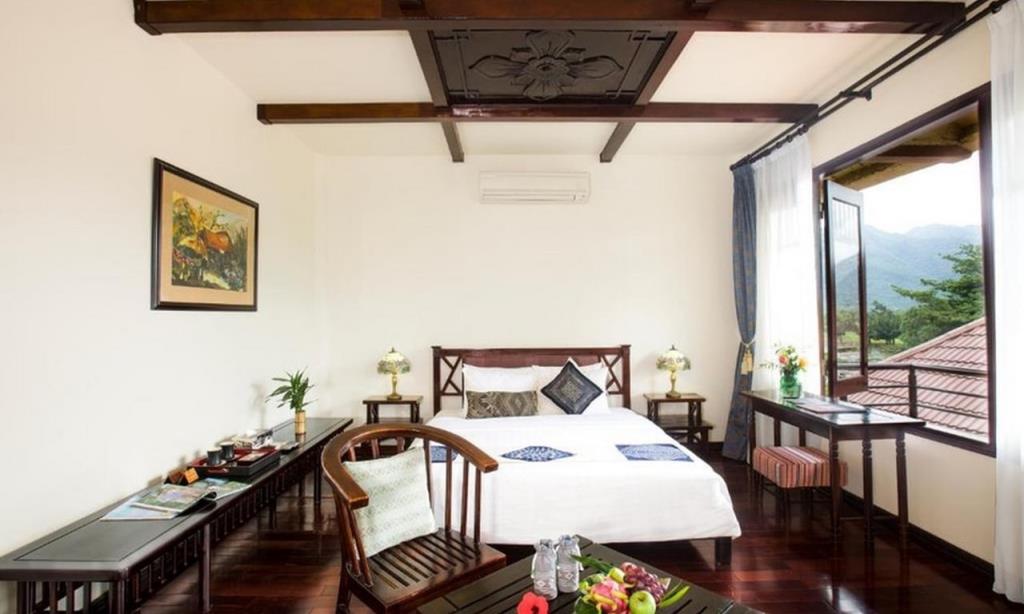 Phòng Junior Suite Ban Công Hướng Ruộng Lúa - Mai Châu Lodge