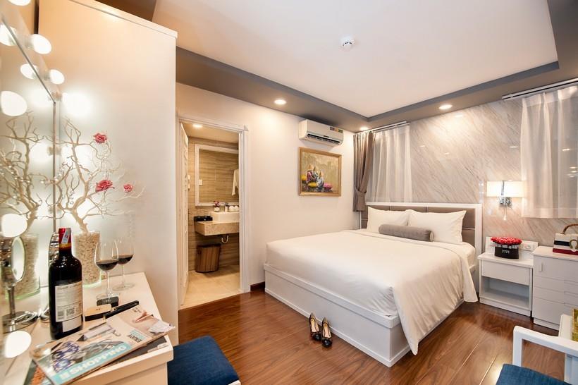 Deluxe City View - Khách sạn Adora Bến Thành