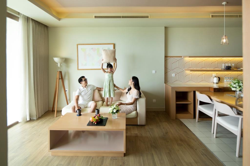 Phòng Gia Đình 2 Phòng Ngủ Hướng Biển (Family Suite) - Khách Sạn FLC Luxury Sầm Sơn