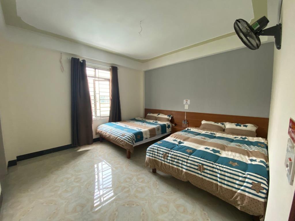 Phòng 2 Giường Đôi Hướng Núi - Ali Hostel Hà Giang