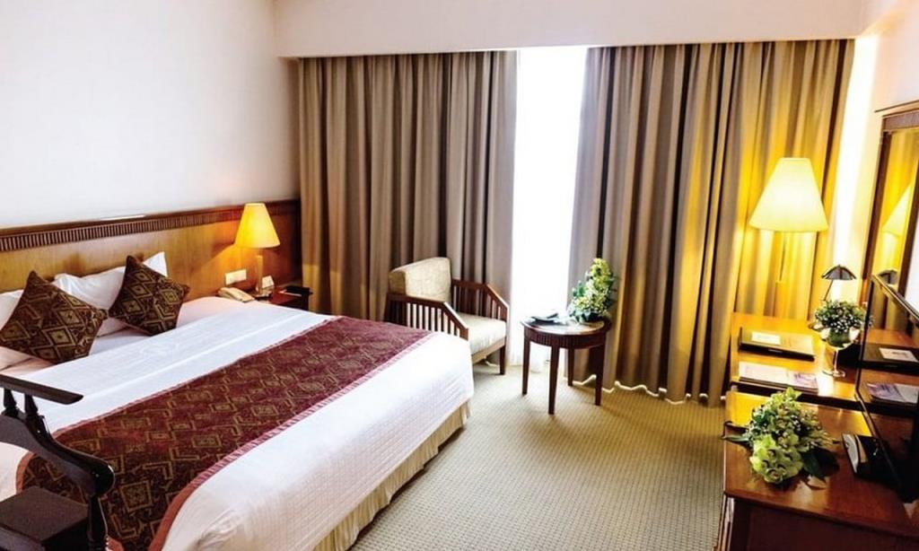 Phòng Deluxe 1 Giường Lớn Hoặc 2 Giường Đơn - Khách Sạn Nam Cường Hải Dương