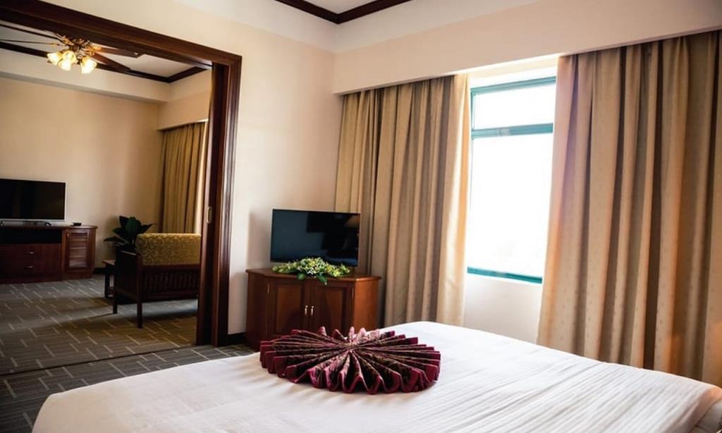 Phòng Suite 1 Giường Lớn - Khách Sạn Nam Cường Hải Dương