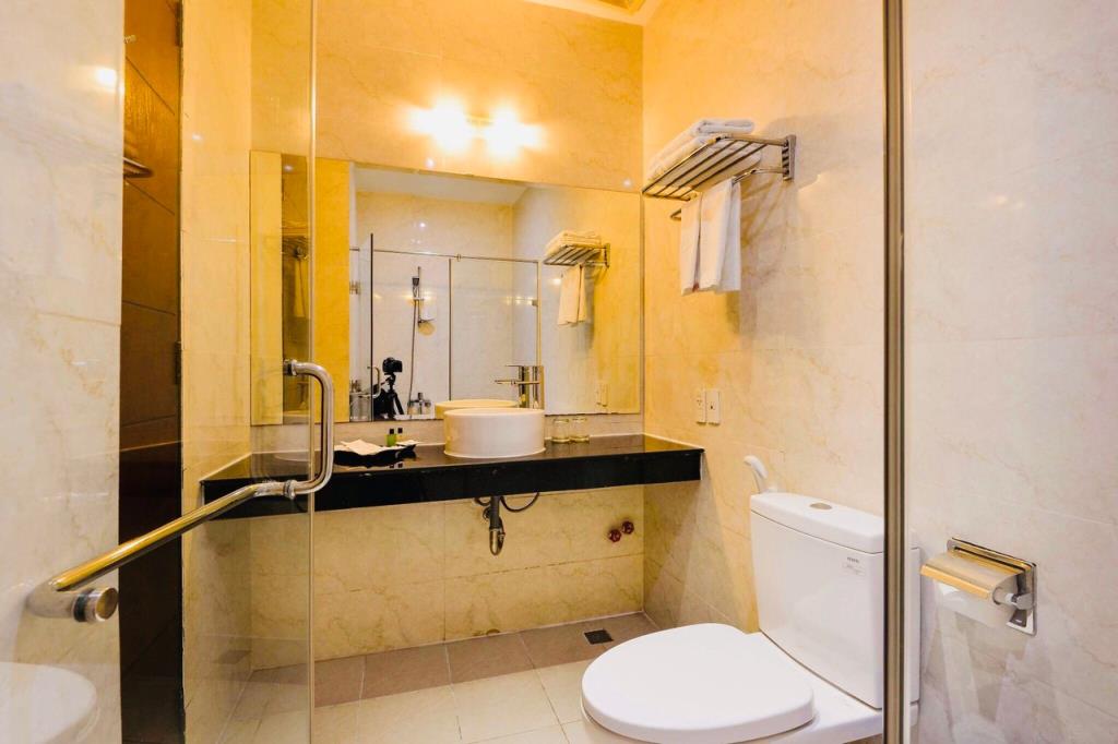 Family Suite - Khách Sạn Happy Life