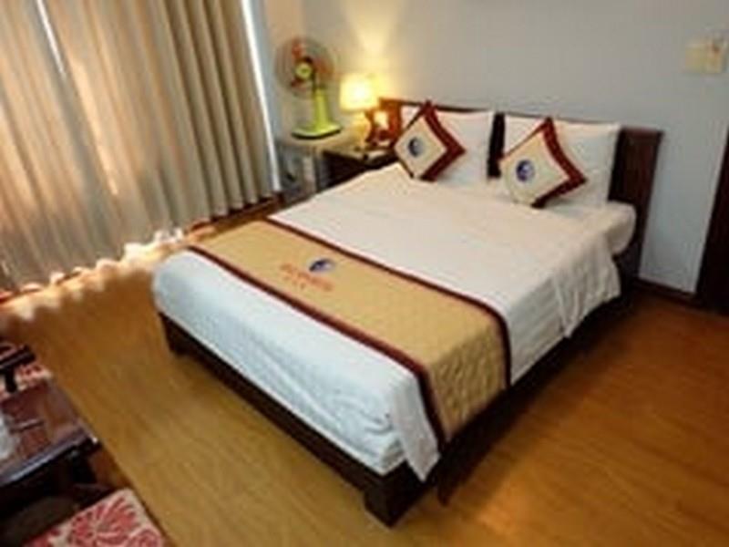Phòng 1 giường lớn (1m6 x 2m) – LOẠI 3 - Khách Sạn Mai Sơn