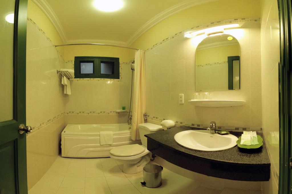 Premier Deluxe Twin Room - Phương Nam Resort