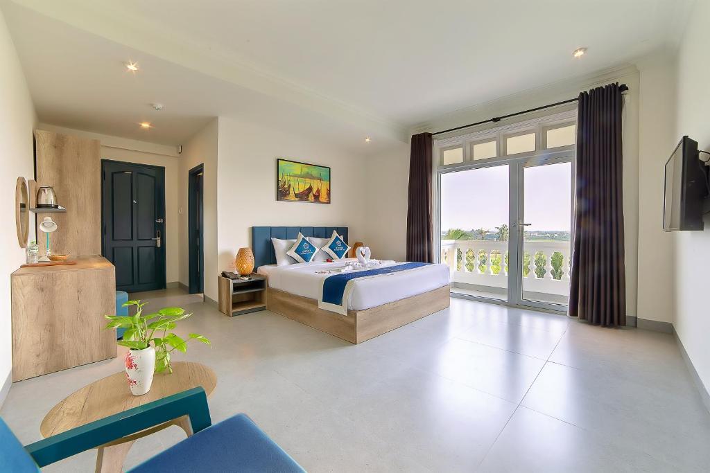 Deluxe Double Room - Hội An Aurora Riverside Hotel & Spa