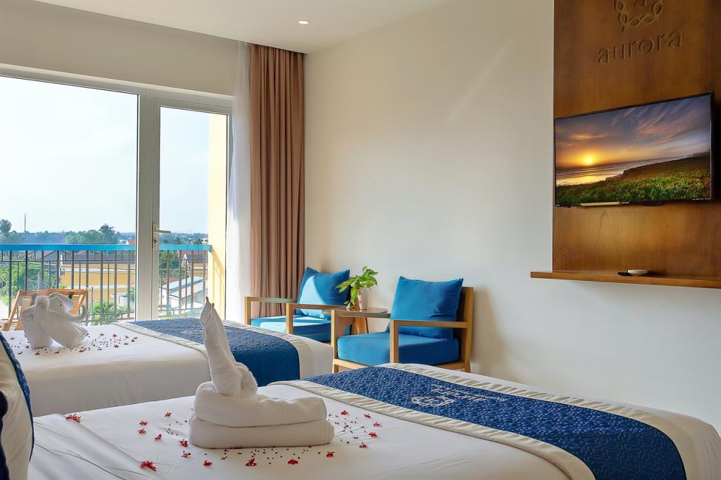 Deluxe Triple Room - Hội An Aurora Riverside Hotel & Spa