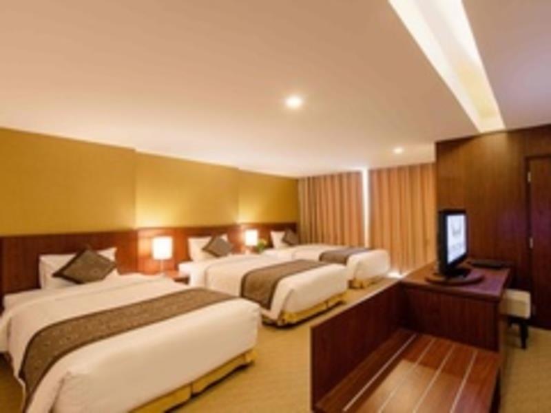 Deluxe Triple - Khách sạn Mường Thanh Luxury Buôn Ma Thuột