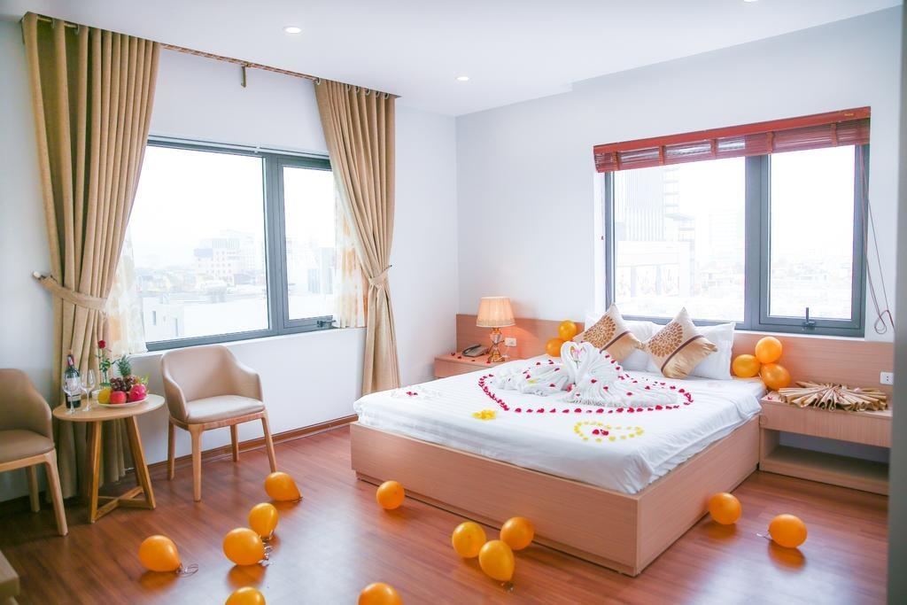 Phòng Deluxe 1 Giường Lớn - Khách Sạn Long Anh Thanh Hoá