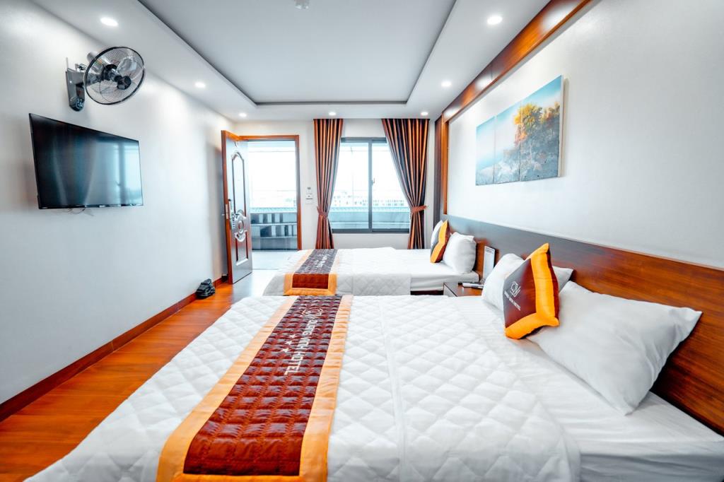 Quadruple Room With Sea View - Khách Sạn Quang Vinh