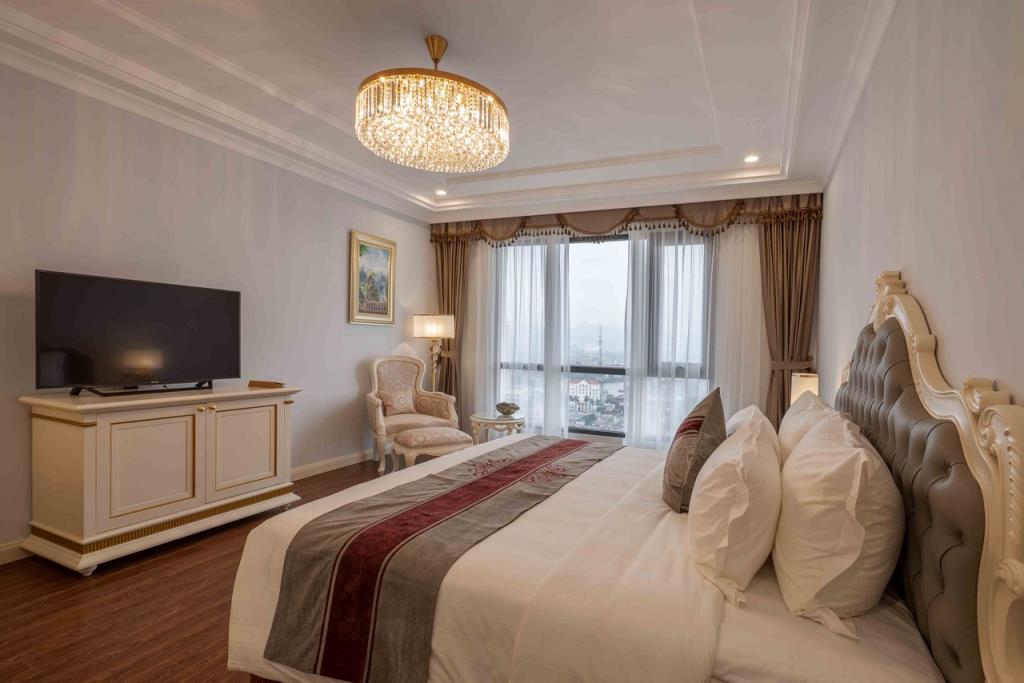 Phòng Executive Suite - Khách sạn Melia Vinpearl Phủ Lý