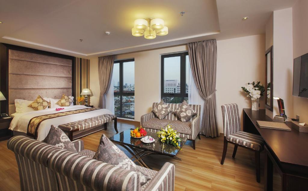 Phòng Senior Luxury 1 Giường Lớn - Khách Sạn Athena