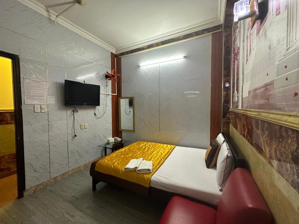 RedDoorz Standard Room - RedDoorz Trang Thu 2 Hotel Le Hong Phong