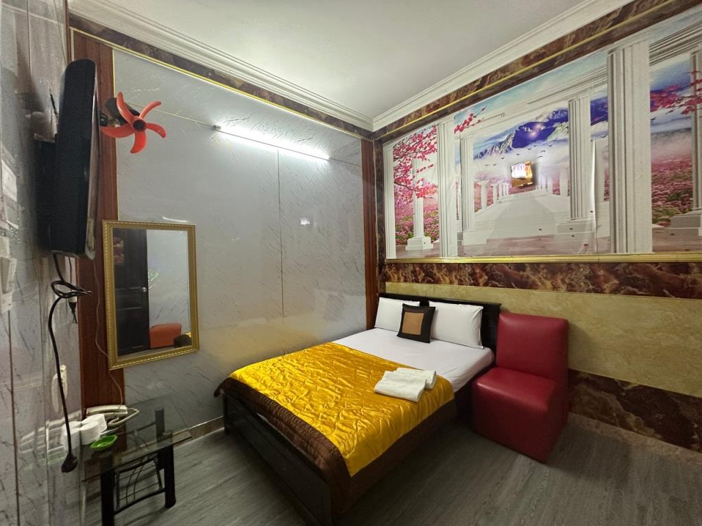RedDoorz Standard Room - RedDoorz Trang Thu 2 Hotel Le Hong Phong