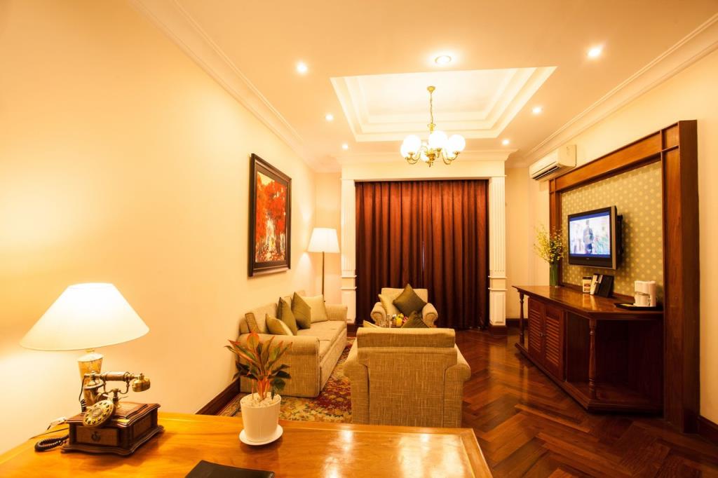 Colonial Suite - Khách Sạn Majestic Sài Gòn
