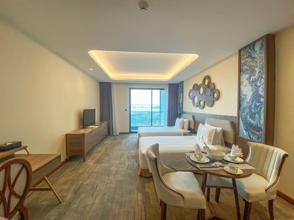 Phòng Studio Twin ban công hướng biển - Khách Sạn Mường Thanh Luxury Hạ Long Residence