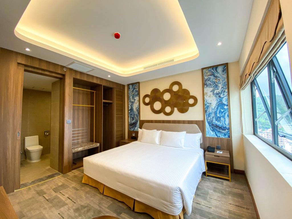 Phòng Deluxe Suite - Khách Sạn Mường Thanh Luxury Hạ Long Residence