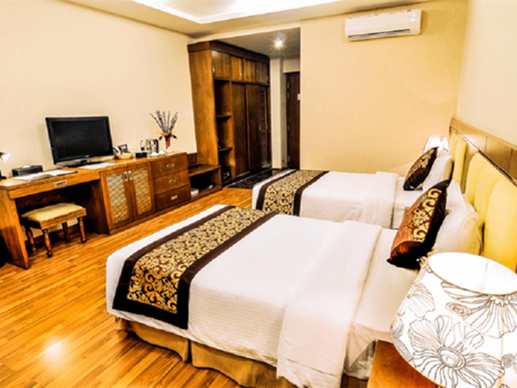 Deluxe - Khách Sạn Mường Thanh Holiday Vũng Tàu