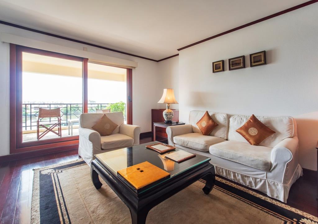 3 Bedroom Suite - Saigon Domaine Luxury Residences