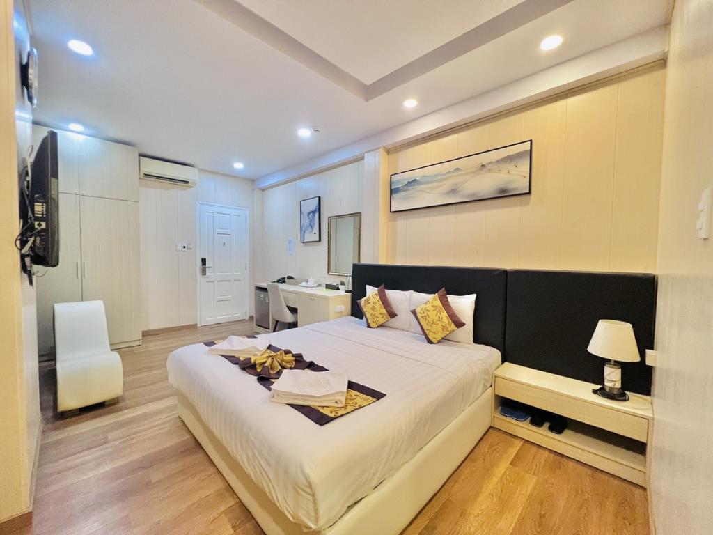 RedDoorz Suite Room - RedDoorz Truc Huyen Hotel
