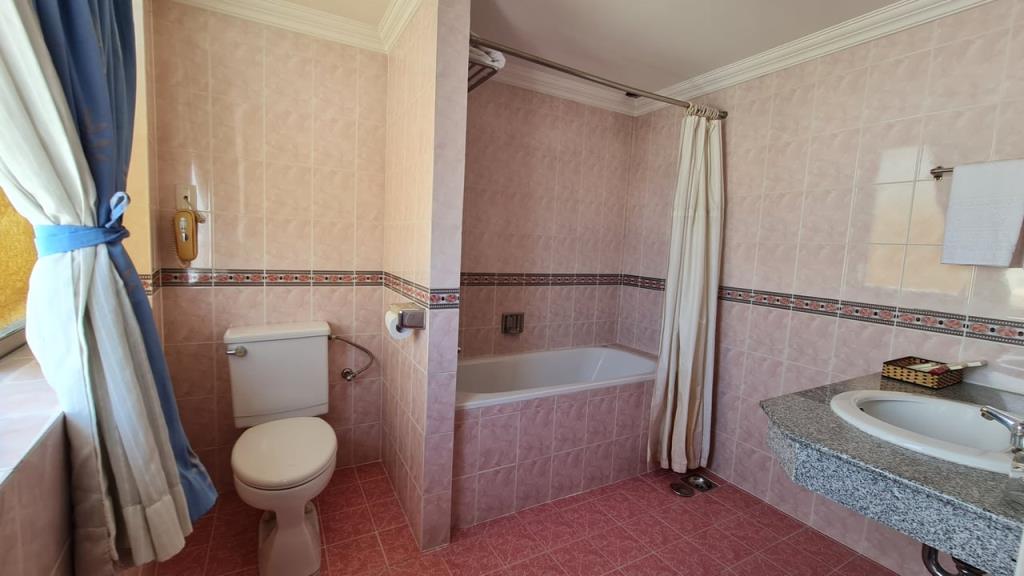 Phòng Senior Deluxe 1 Giường Đôi Hoặc 2 Giường Đơn - Khách Sạn Arc En Ciel