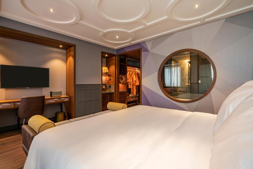 Premium Deluxe Double Or Twin Room - Khách Sạn Fusion Original Sai Gon Centre