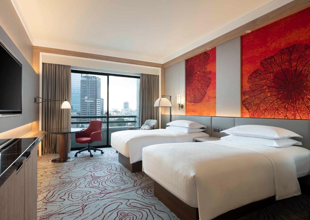 Superior Deluxe - Khách Sạn Sheraton Sài Gòn