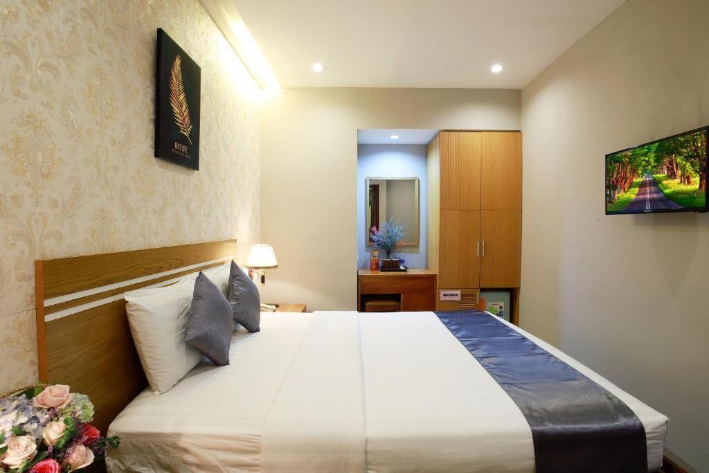 Superior Double Room ( Phòng Tiêu Chuẩn ) - Khách sạn Lucky Star 266 Đề Thám