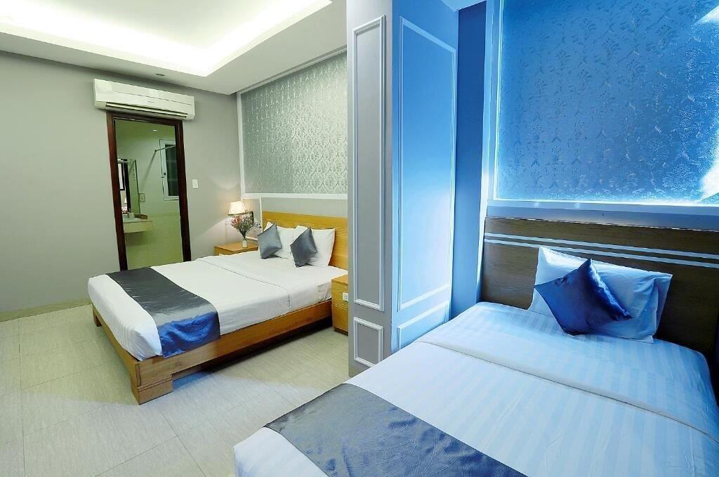 Suite City View ( Phòng Cao Cấp Gia Đình Hướng Phố ) - Khách sạn Lucky Star 266 Đề Thám