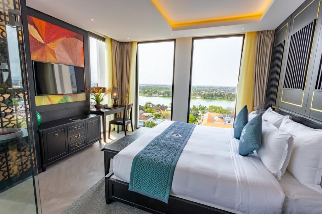Connecting Room - Khách sạn White Lotus Huế